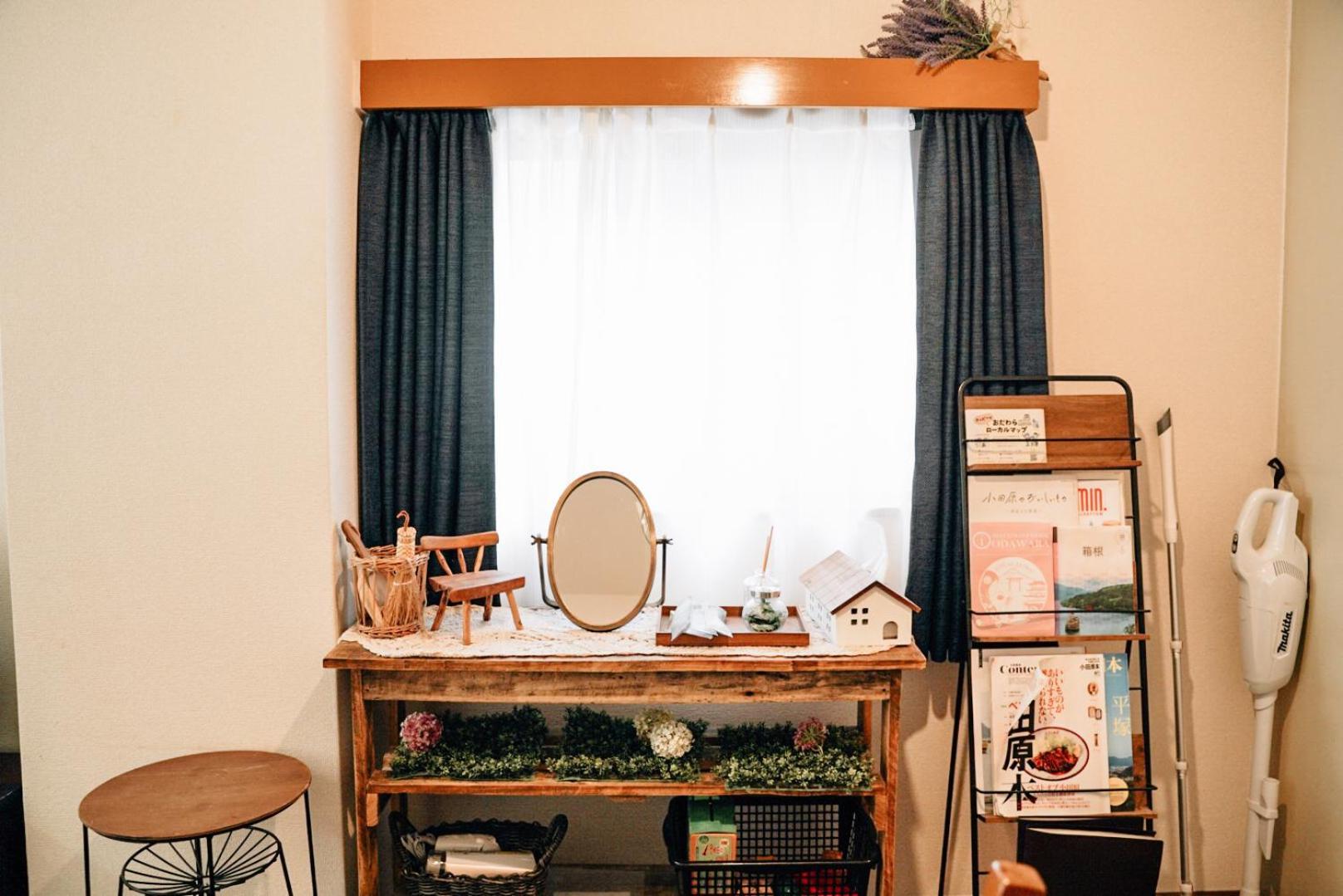 Tipy Records Inn Room Odavari Kültér fotó